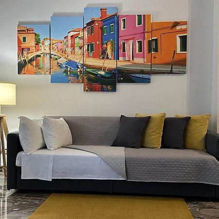 Holidays Apartment Toti To Fulfill Your Wishes Местре Екстериор снимка