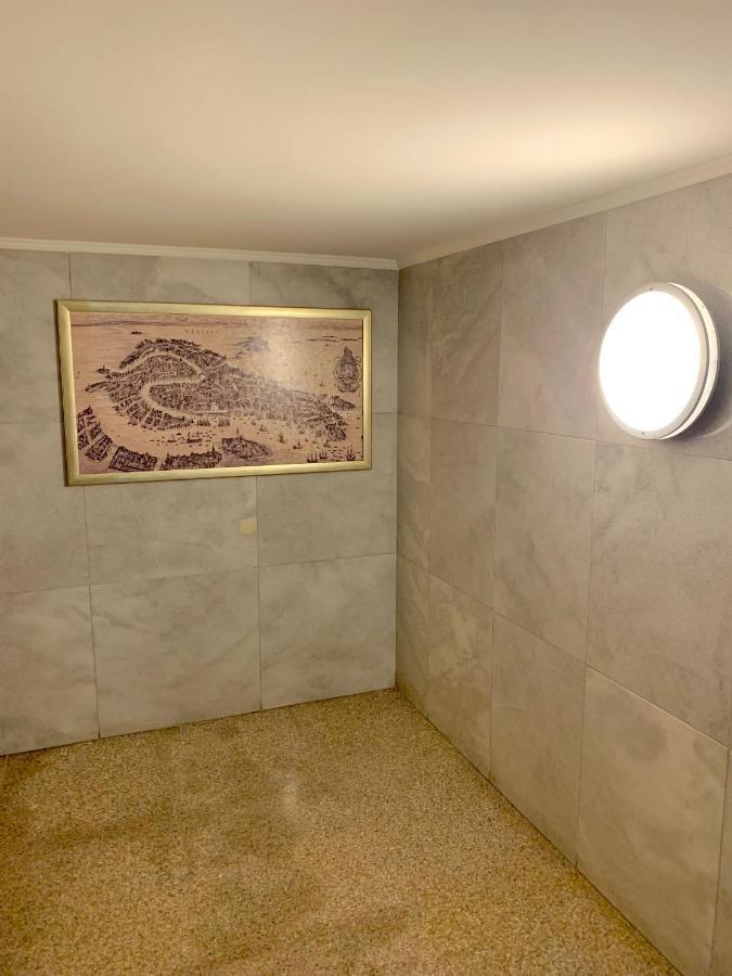 Holidays Apartment Toti To Fulfill Your Wishes Местре Екстериор снимка