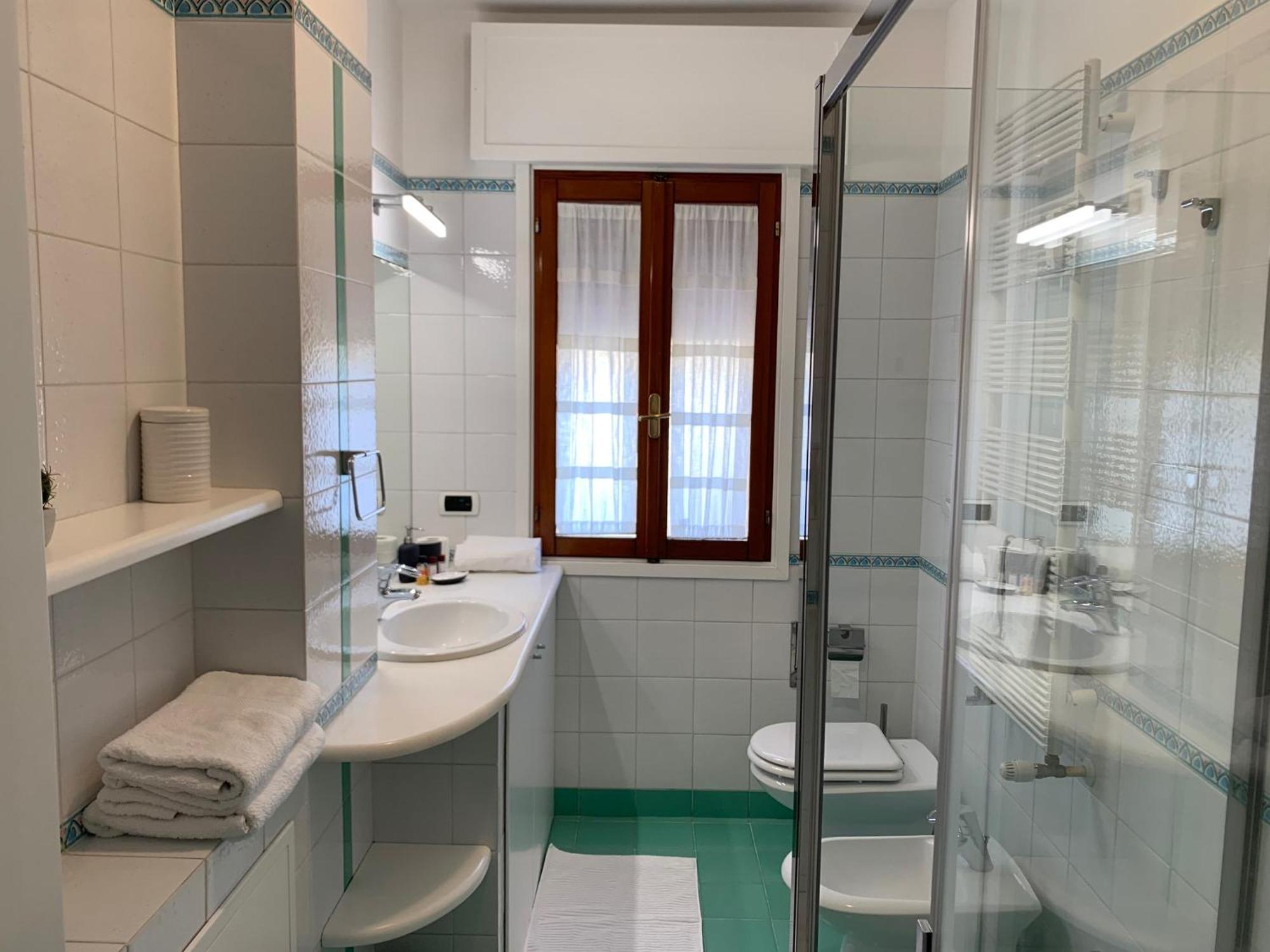 Holidays Apartment Toti To Fulfill Your Wishes Местре Екстериор снимка